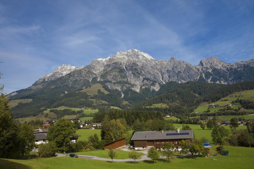 Ferienwohnung John Seymour Leogang Bilik gambar